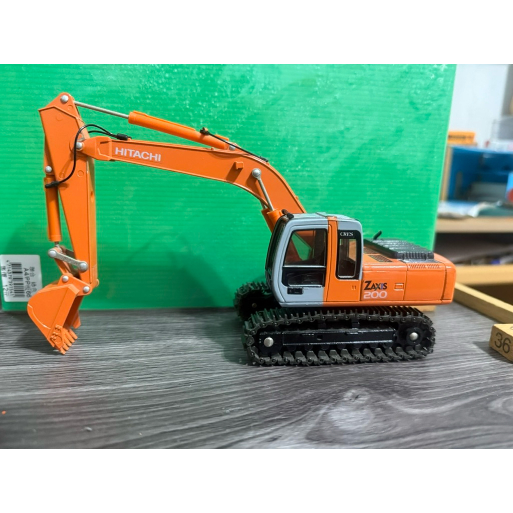 挖土機模型1/40 Hitachi 日立ZAXIS 200-1 | 蝦皮購物
