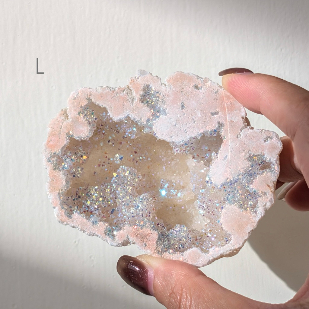 花園水晶✨天使水光白瑪瑙·招財晶洞·偏財運小幸運·天然水晶| 蝦皮購物