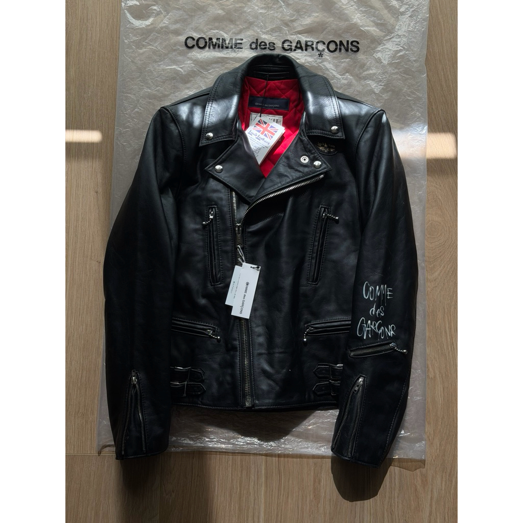 青山限定Comme des Garcons × Lewis Leathers CDG Forever 川久保玲