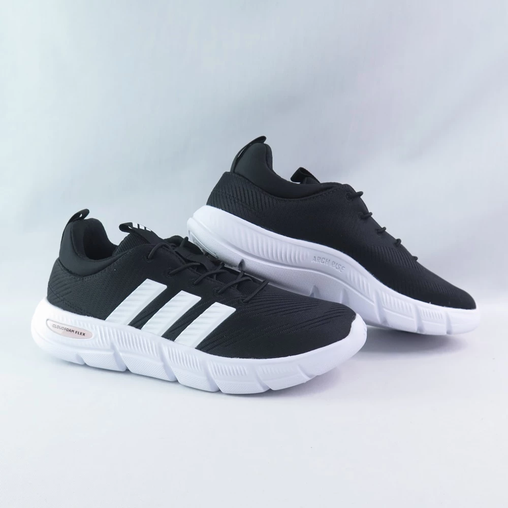 告別掉鞋帶的優雅一秒穿脫——adidas Cloudfoam Flex 免綁帶健走鞋 HQ4929 深度評測