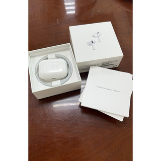 AirPods Pro 2 H2 晶片降噪、空間音訊、USB-C 充電盒、30 小時續航