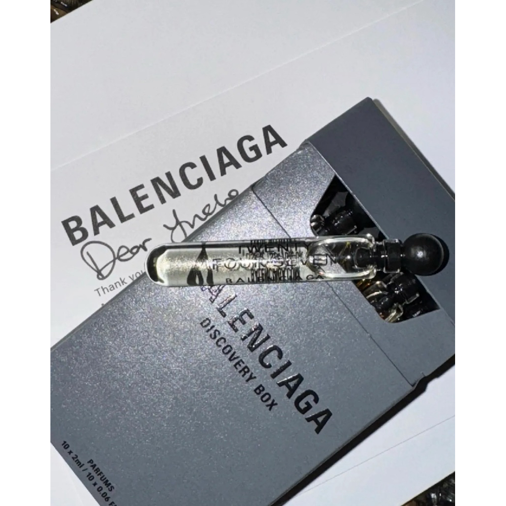 現貨🖤Balenciaga Discovery Box 巴黎世家菸盒造型試管香水共10管