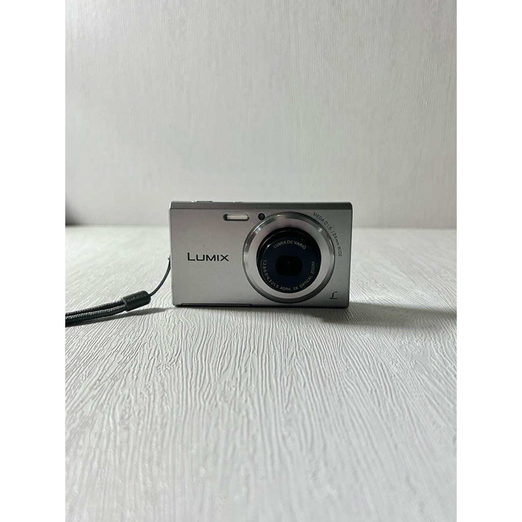 Panasonic LUMIX DMC-FH10復古超薄CCD數位相機銀灰| 蝦皮購物