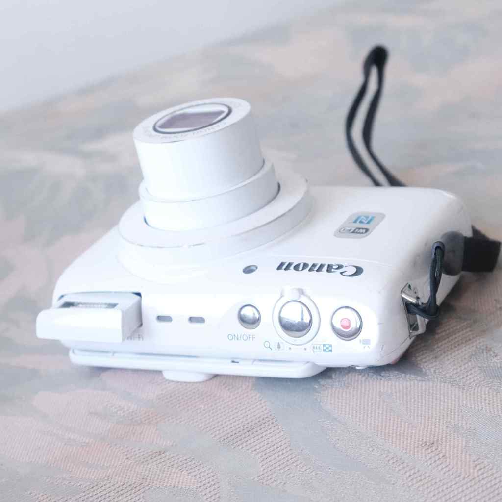 新手入門] Canon PowerShot N100 Cmos 數位相機( 大光圈1.8 混合鏡頭