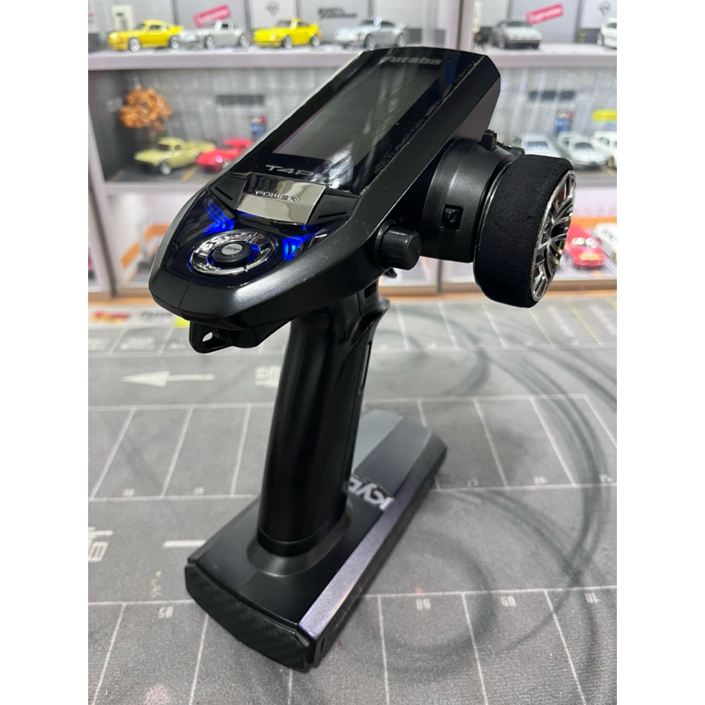 FUTABA T4PM 2.4G車船mini-z evo 車系4動作槍型遙控器發射機（單機