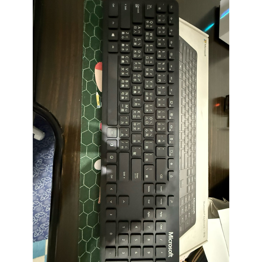 Microsoft 微軟藍牙鍵盤 Bluetooth Keyboard 黑色 (繁體中文版) 辦公必備 | 蝦皮購物