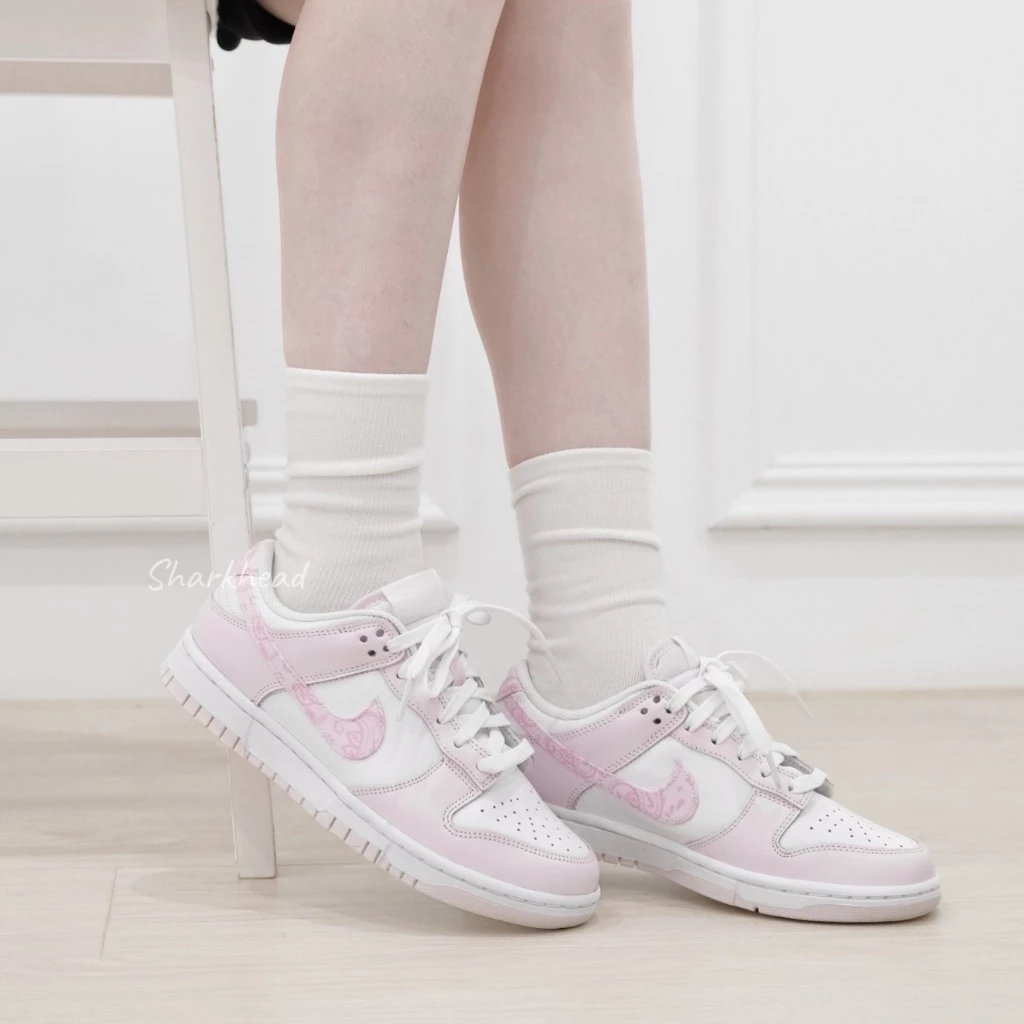 甜美街頭風天花板！Nike Dunk Low Wmns 