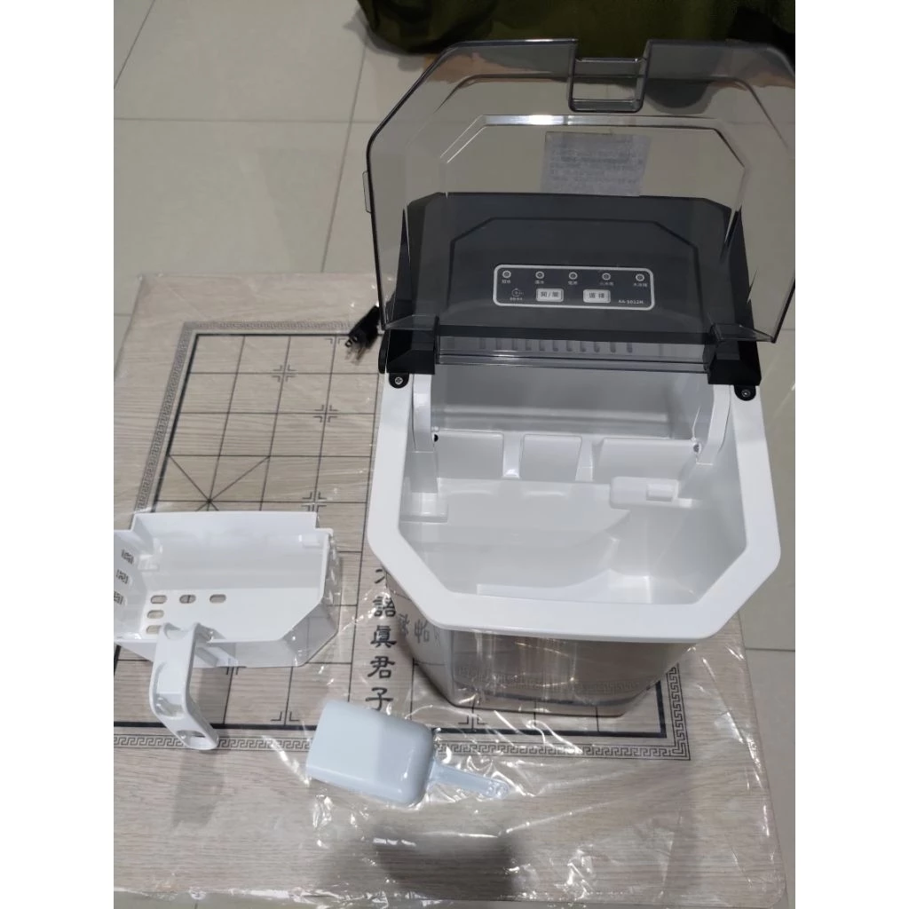 【2026露營神隊友】7分鐘極速製冰，消暑隨行：Kamera KA-SD12M 微電腦全自動製冰機深度評測