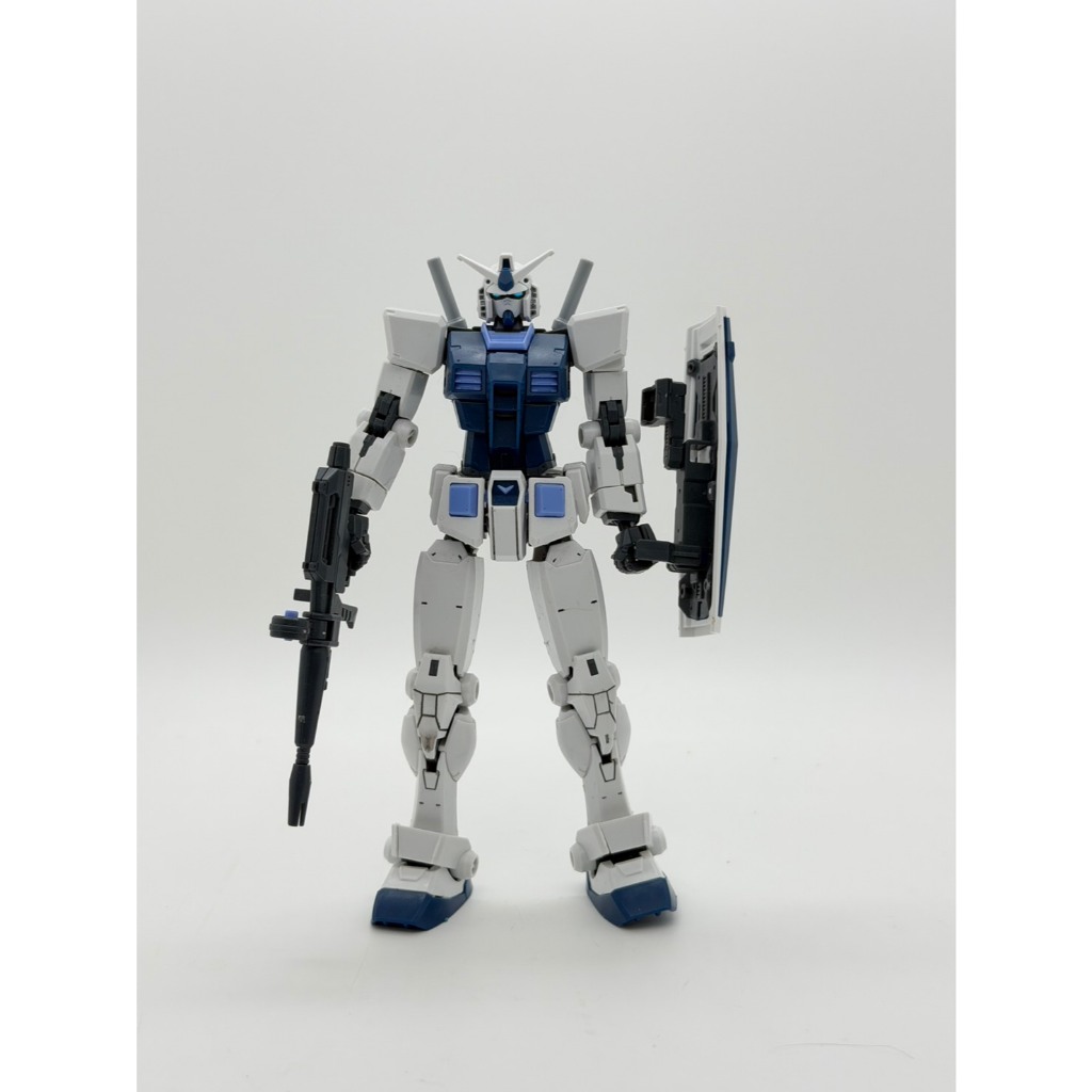 H91【模型出櫃】基地配色 EG 1/144 初鋼 RX-78-2 鋼彈 機動戰士 | 蝦皮購物