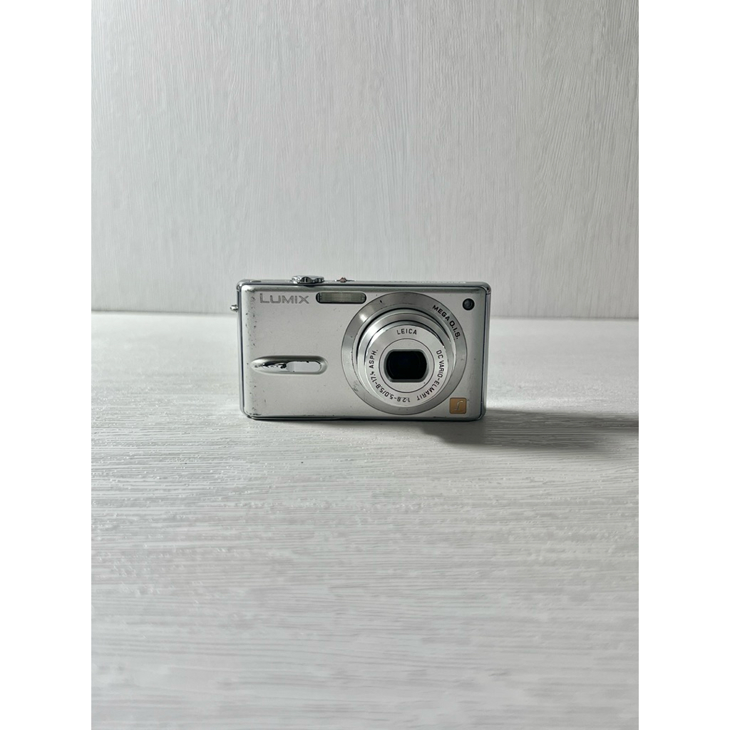 Panasonic Lumix DMC-FX9復古CCD數位相機銀色| 蝦皮購物
