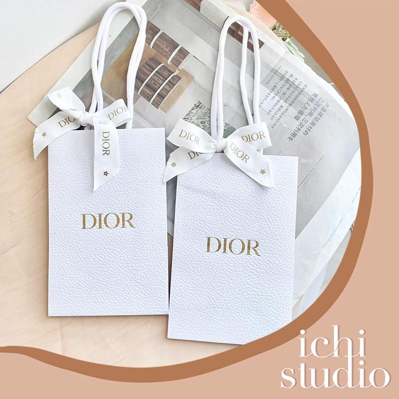 ♡ichi♡現貨❗️ Dior 專櫃紙袋迪奧禮品袋緞帶送禮紙袋白金logo 專櫃