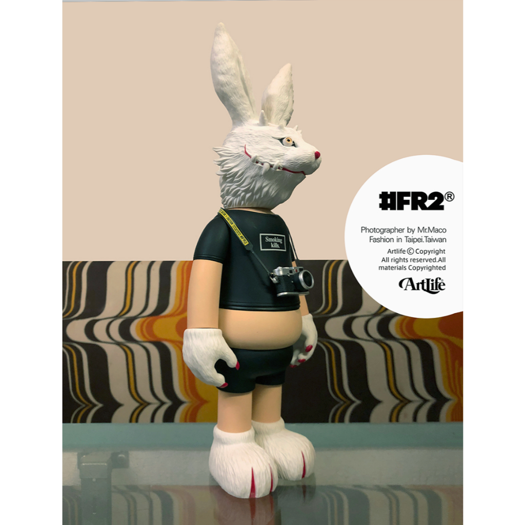 ArtLife @ FR2 × T9G コラボレーションフィギュアFxxking Rabbits 限定