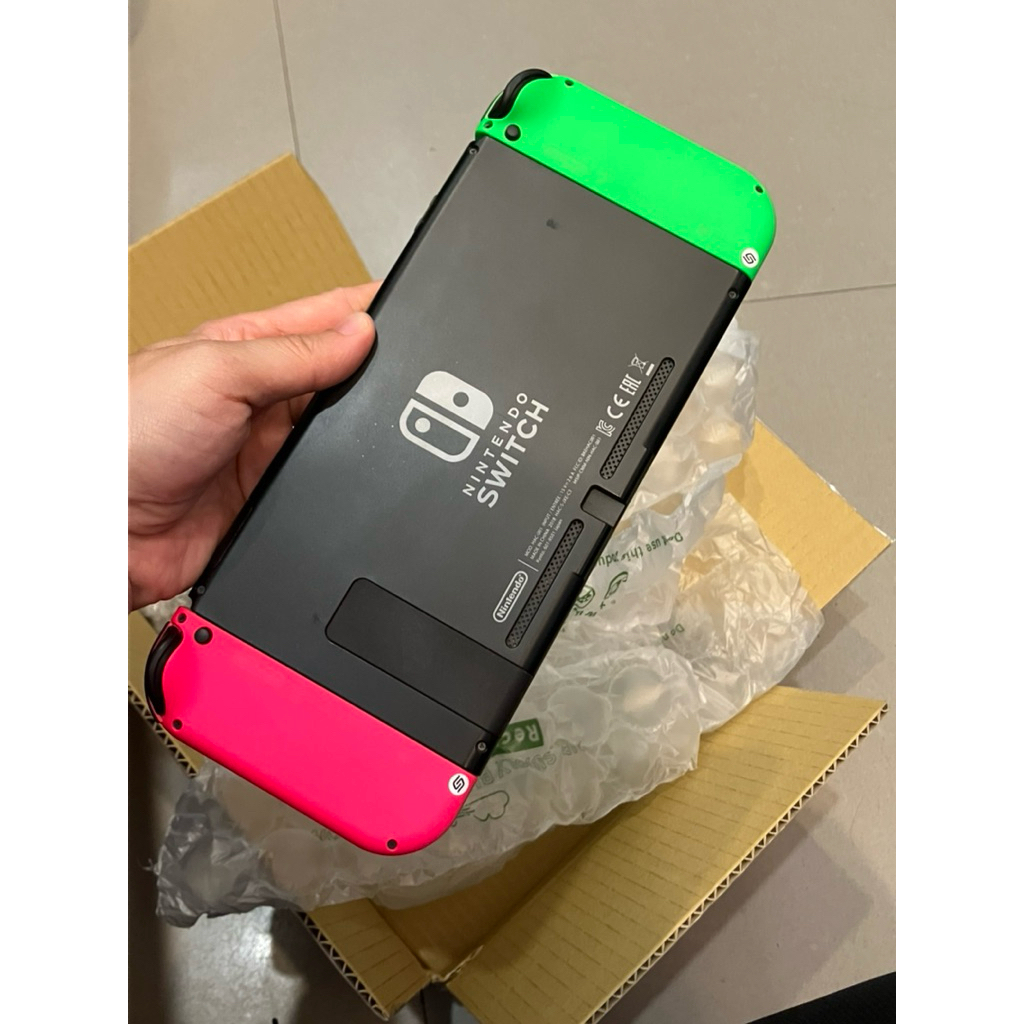 任天堂Nintendo Switch 一般版HAC-001 紅藍版無電視底座| 蝦皮購物