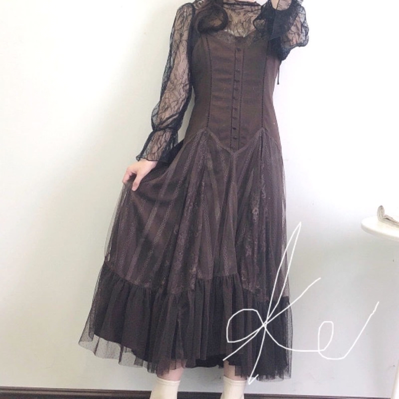 二手正品Her lip to♡Lace-Trimmed Satin Cami Dress 黑M | 蝦皮購物