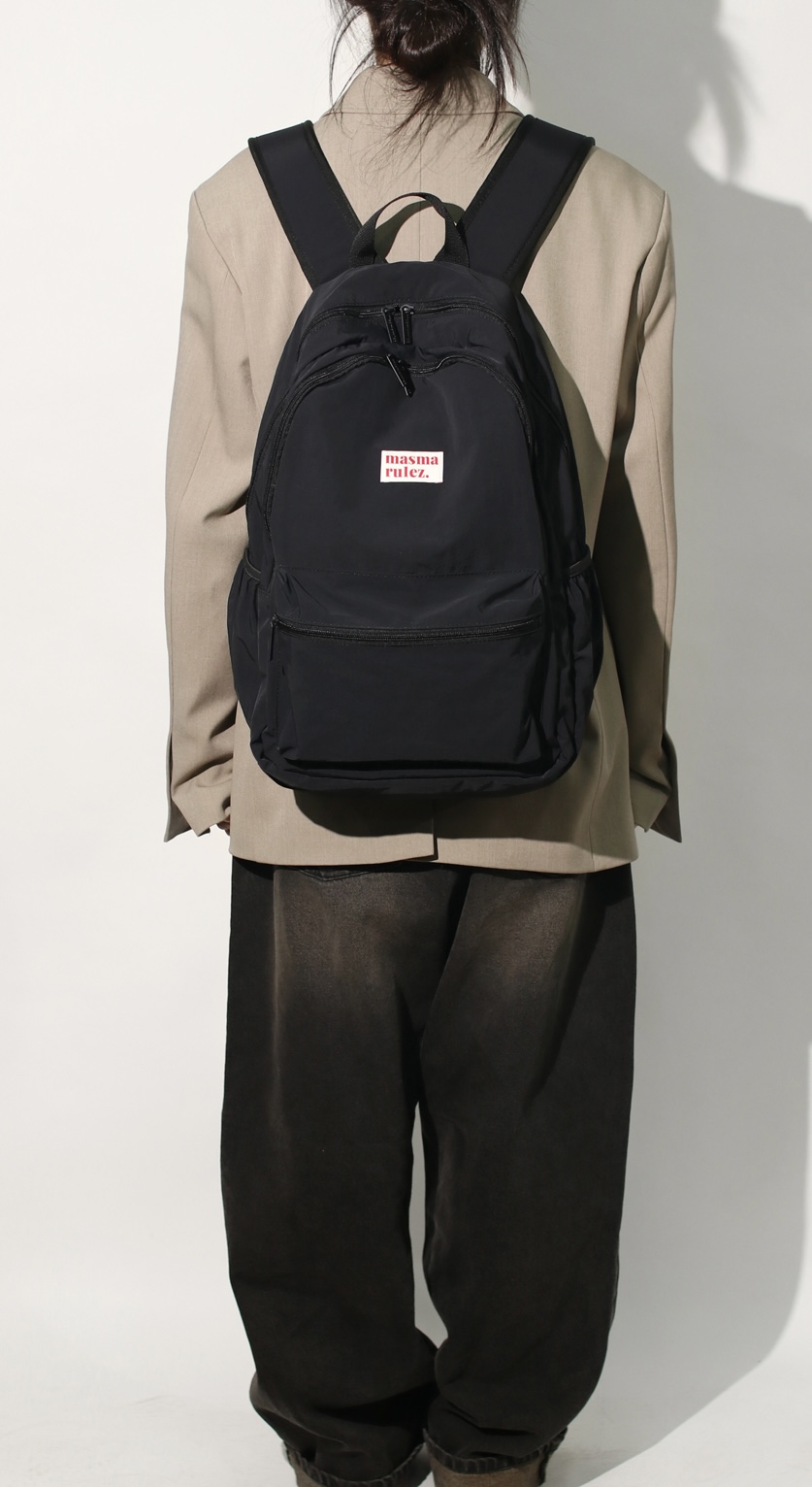 Masmarulez台灣總代』原廠公司貨＊Layered backpack 多層後背包/書包/電腦包/包包/後背包 | 蝦皮購物