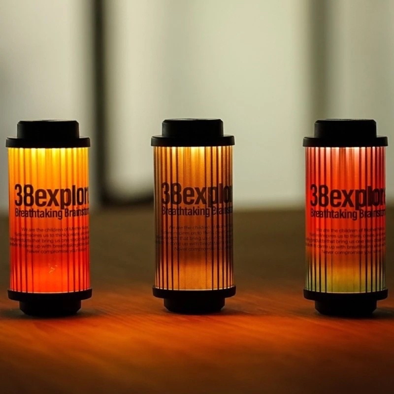 【男仕小賣部】最低價 38explore燈 露營燈 戶外LED燈 可充電應急燈 氣氛燈（附燈貼、吊環、三腳腳架套組） | 蝦皮購物