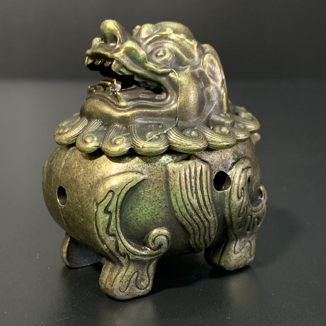 【茶王商店】狻猊合金小香爐 適用小祥雲香 獅子 合金香爐 狻猊 貔貅 麒麟 爐 香爐 盤香爐 線香爐 塔香爐 薰香爐 | 蝦皮購物