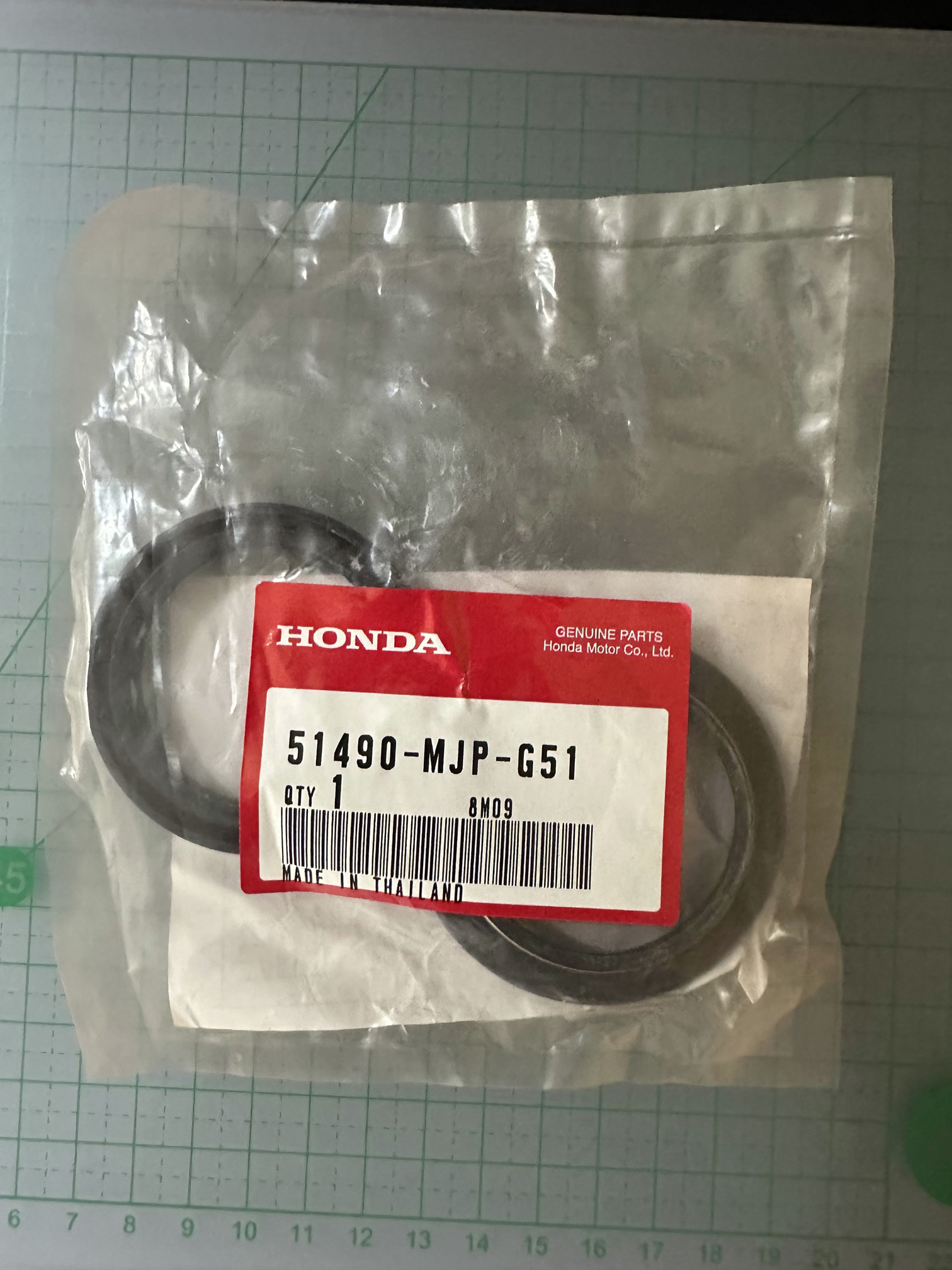 HONDA CRF1000L 16 51490-MJP-G51 前避震汽油封組 (原廠日製) | 蝦皮購物