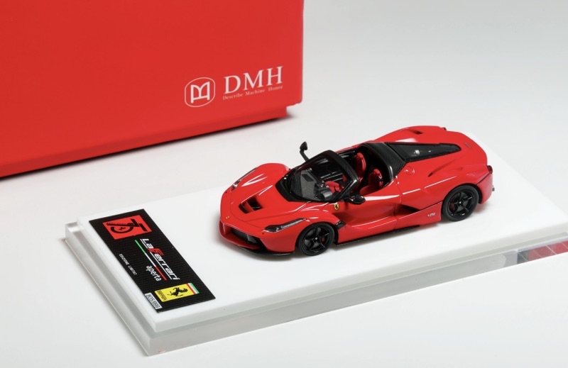 DMH 1/64 ラフェラーリアペルタ イエロー