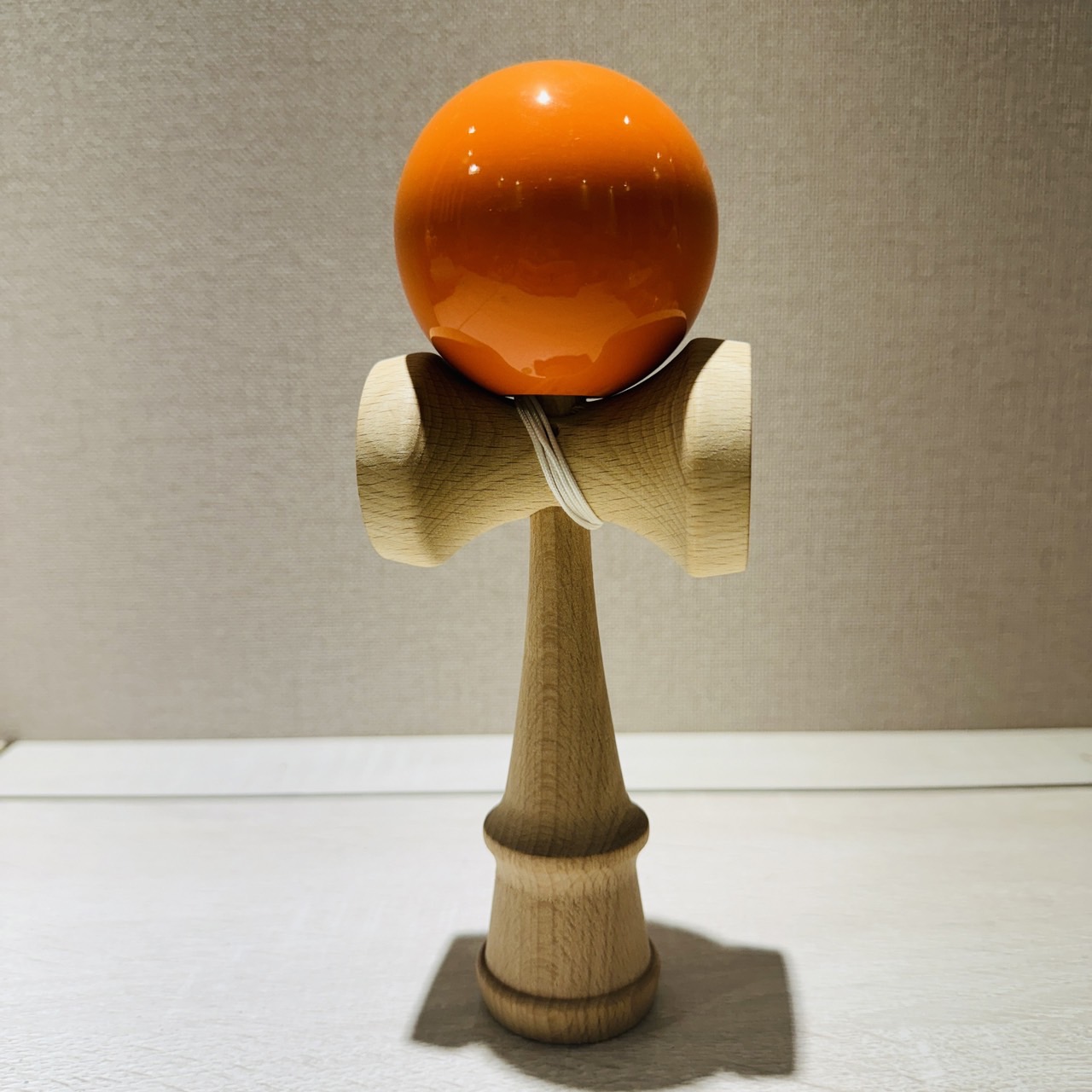 劍玉 烤漆劍玉 日本劍玉 競技型 木製劍玉 劍球 童玩 兒童玩具 陀螺 竹蜻蜓【G33005301】 | 蝦皮購物