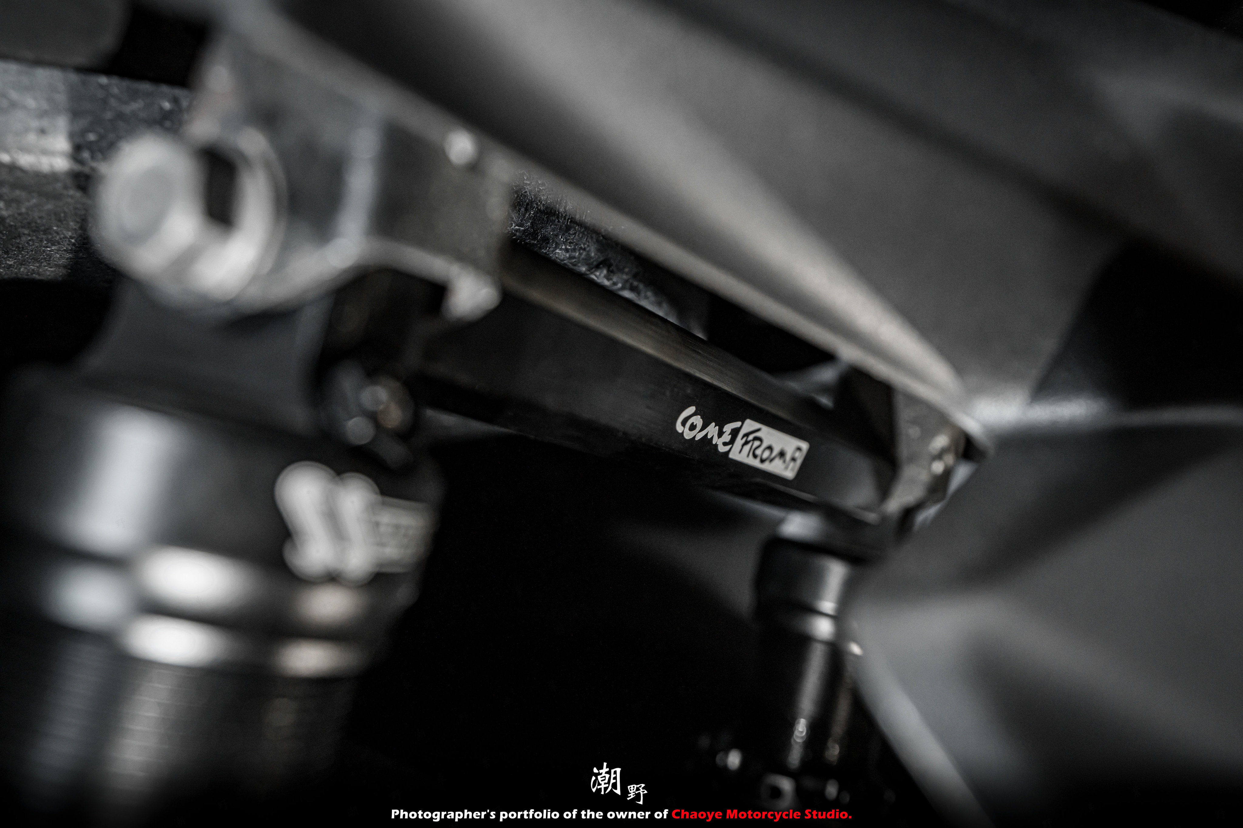 台中潮野車業 CF 後避震 強化桿 後避震器 穩定器 後手銬 適用 XMAX 300 | 蝦皮購物
