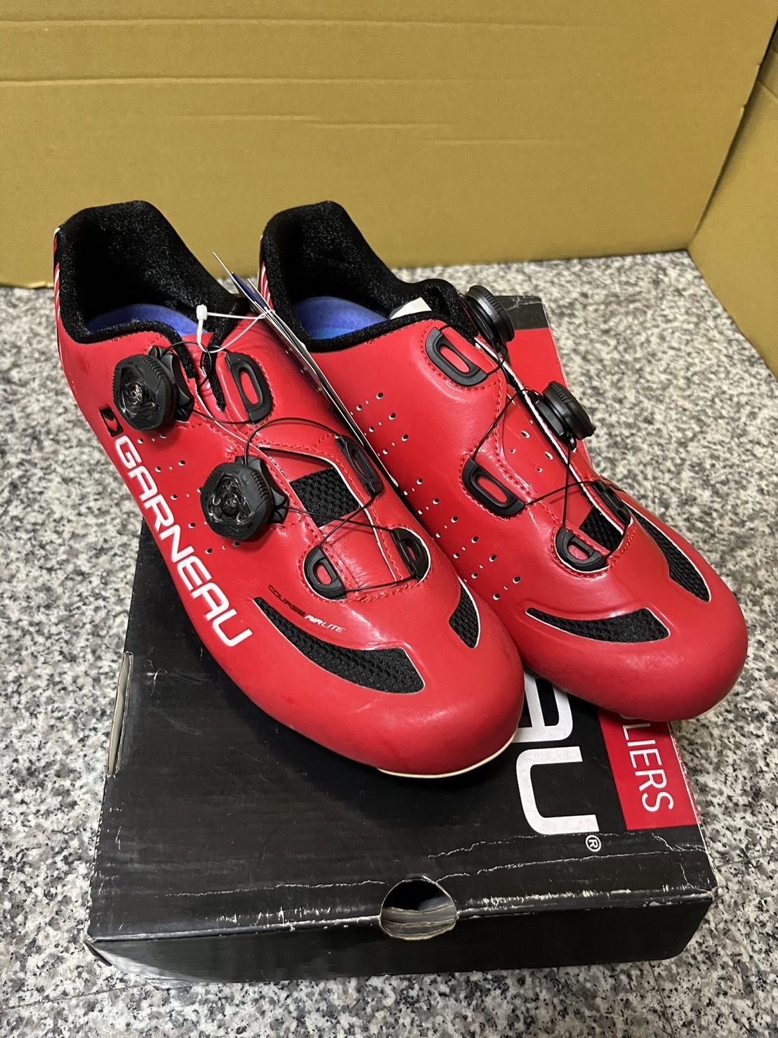 【精選特賣】 全新優惠 LOUIS GARNEAU COURSE AIR LITE 專業車鞋 卡鞋 自行車 44號 | 蝦皮購物