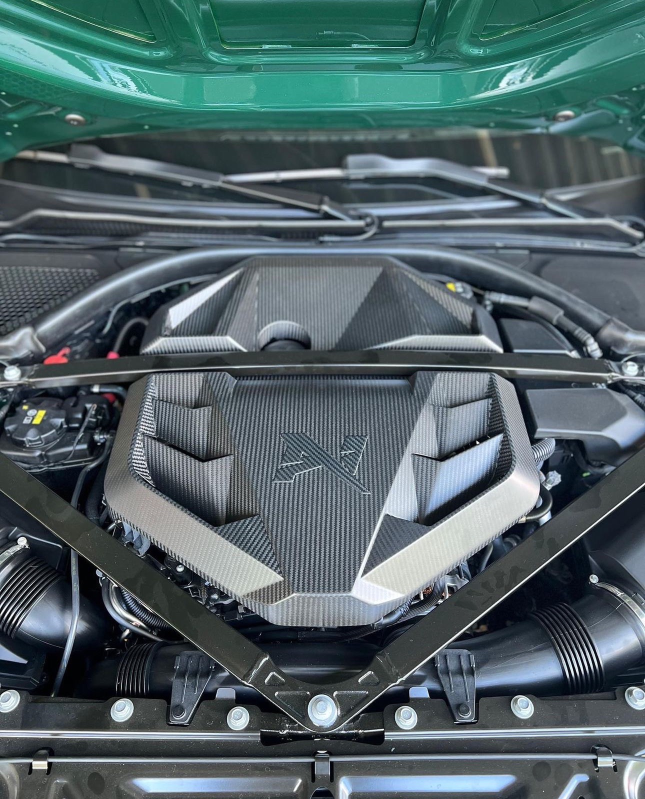 【EMR x Alpha-N】BMW G87 M2 升級 乾式碳纖維 引擎蓋 發動機 飾蓋 蓋板 碳纖維 卡夢 | 蝦皮購物