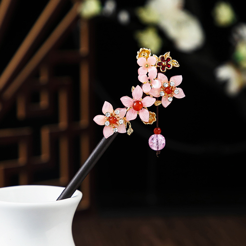 木簪 木質髮簪 花朵流蘇盤頭髮簪 復古步搖 古風漢服配飾 髮飾 木簪 簡易盤髮簪 木製髮簪 流蘇髮簪 花朵蝴蝶造型髮簪 | 蝦皮購物