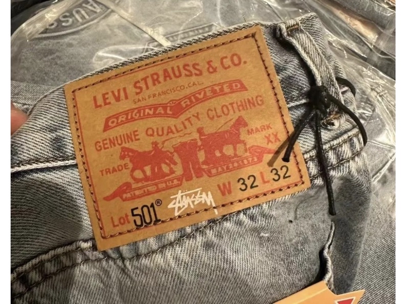 Stussy x LeviⓈ Embossed 501 Jeans Rugged-Blue 刷色牛仔褲聯名款