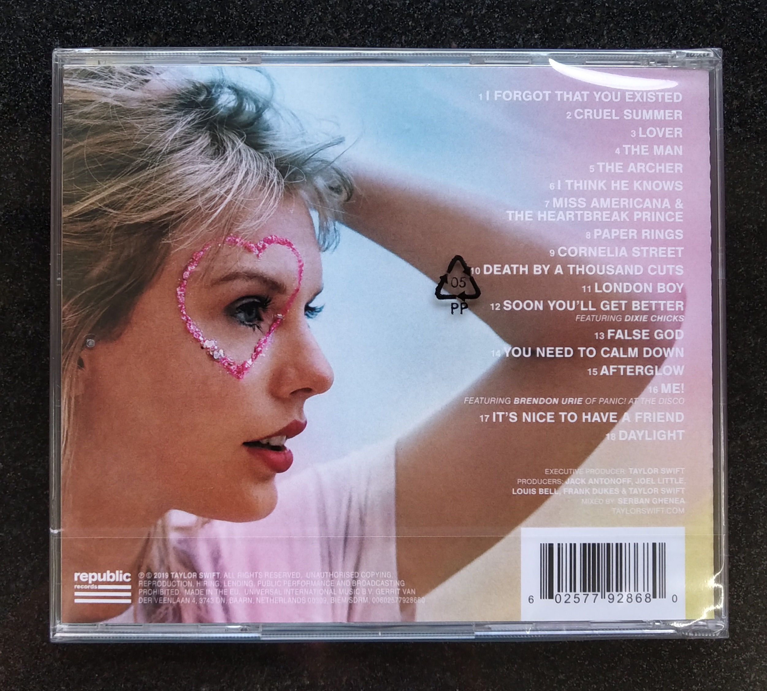 Taylor Swift Lover 泰勒絲 情人CD 正版全新 | 蝦皮購物