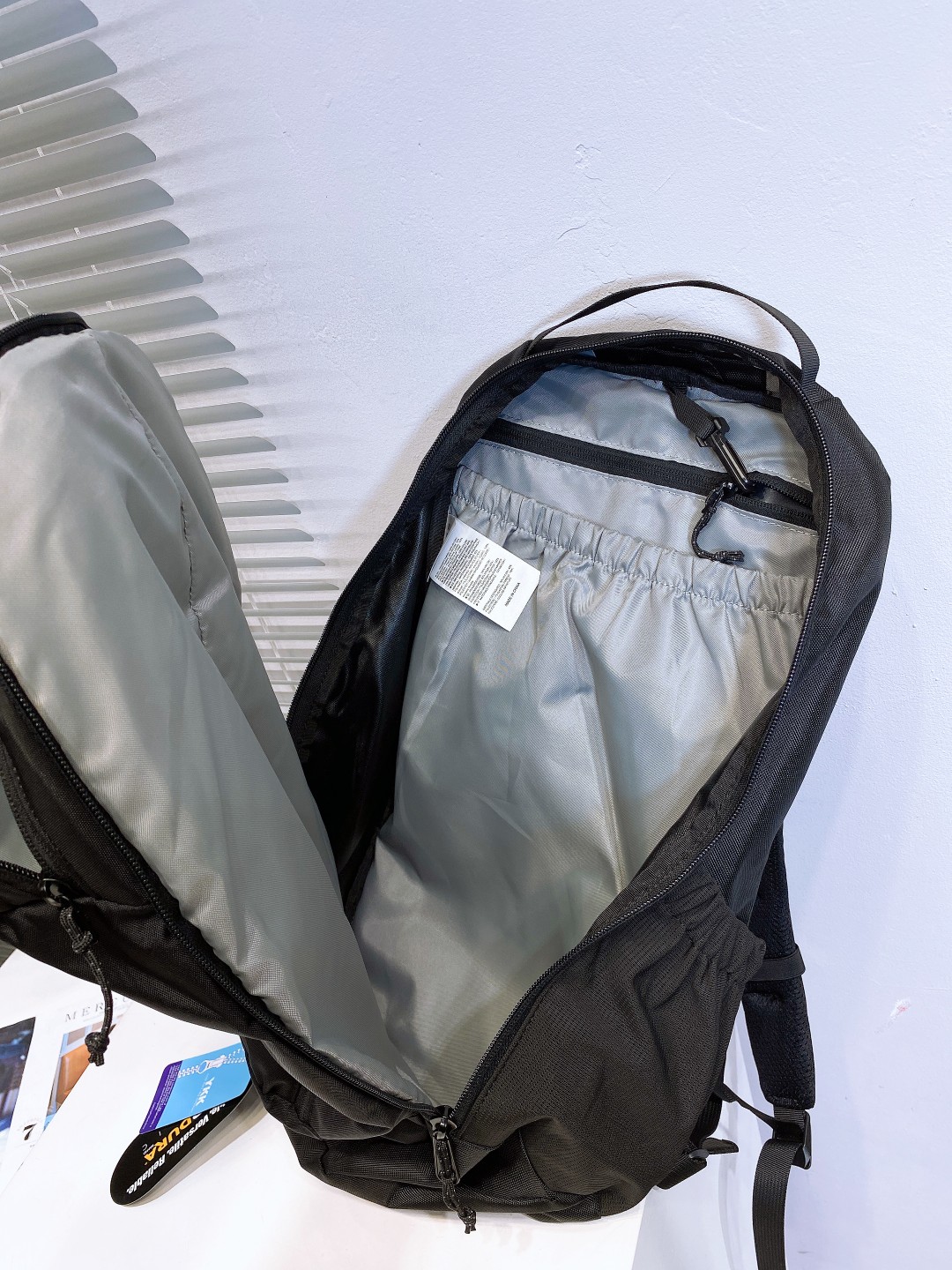 【台灣出貨】王戶外島家同款無標Mantis-26l男女通用都市戶外徒步電腦背包 輕量後背包-通勤包-徒步包-騎行包 | 蝦皮購物