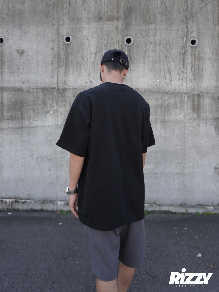 『Rizzy』美式重磅小領口純色素踢(2色) 重磅素T 穿搭 clean fit 小領口 crew neck | 蝦皮購物