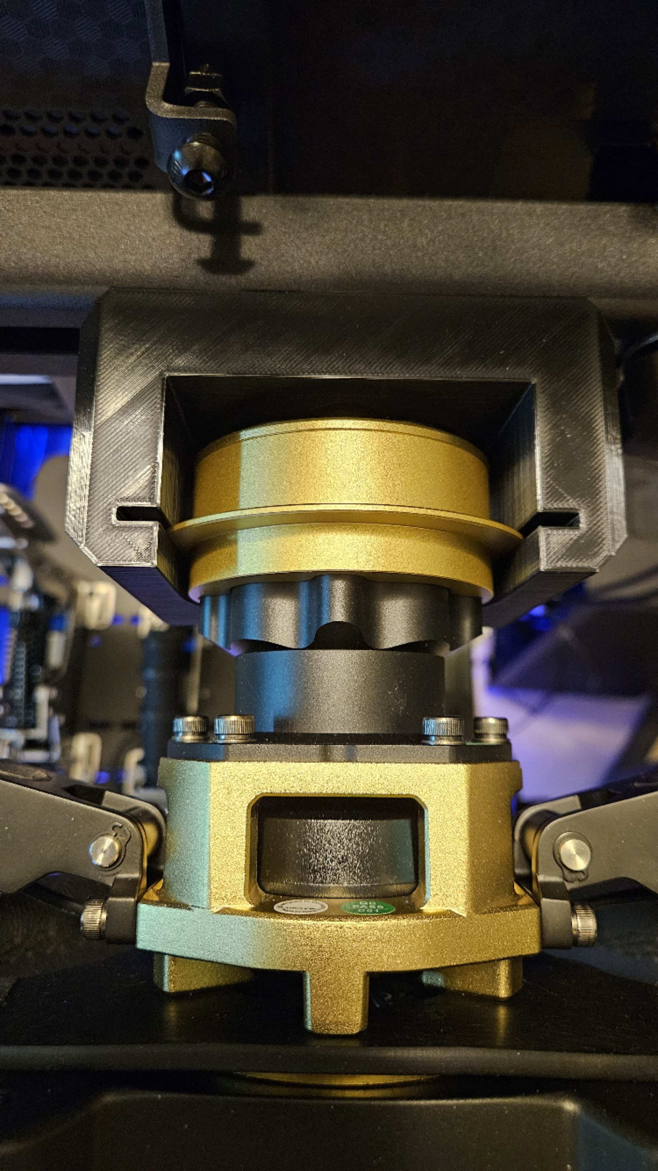 全蝦皮最低價 夏未特賣少200 Fanatec QR2 Pro Wheel Side 快拆+Podium Hub 組合 | 蝦皮購物