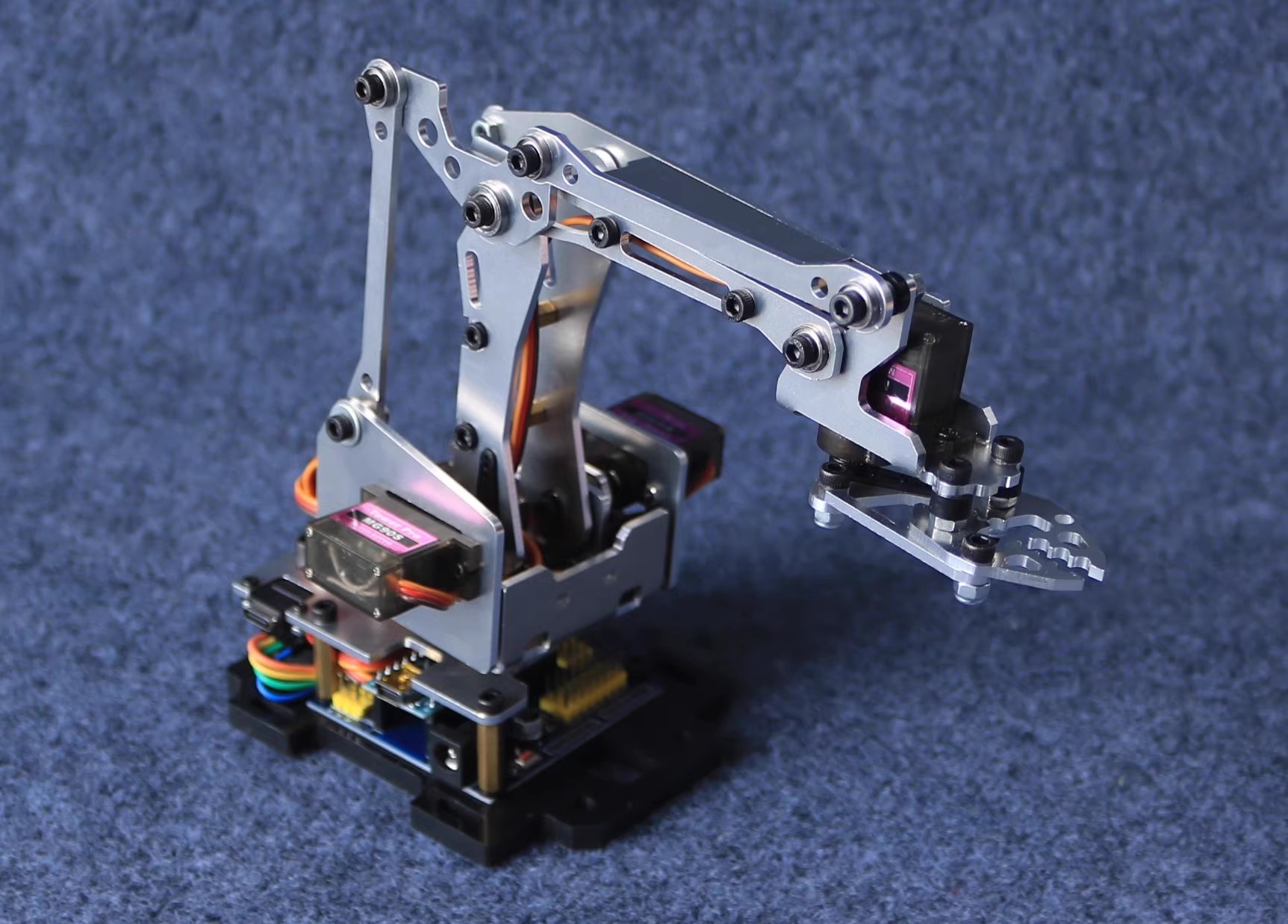 （影片觀看）下拉看商品描述）機械臂 機械 手臂 DIY 機械人Arduino機械臂套件手爪機器人24Fjoe182450 | 蝦皮購物
