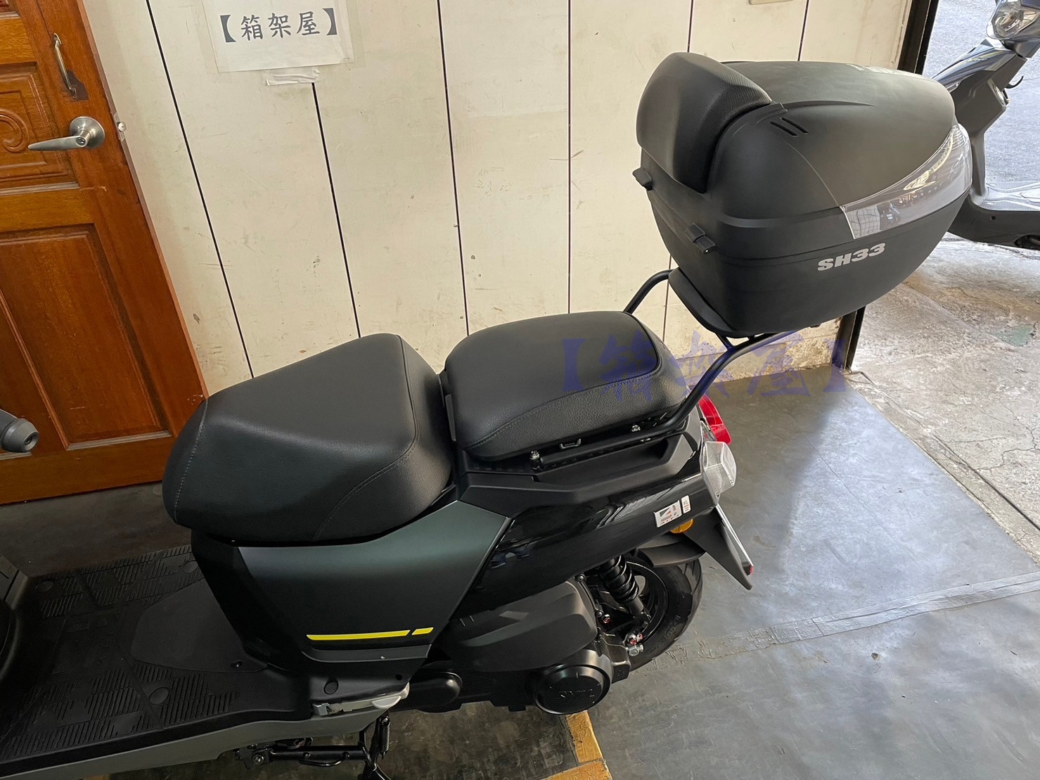 【新北新莊箱架屋】4MICA 螞蟻 全實心 後箱架 + SH33 SH-33 後箱 + 靠背 (先裝-雙重防水) 合購價 | 蝦皮購物
