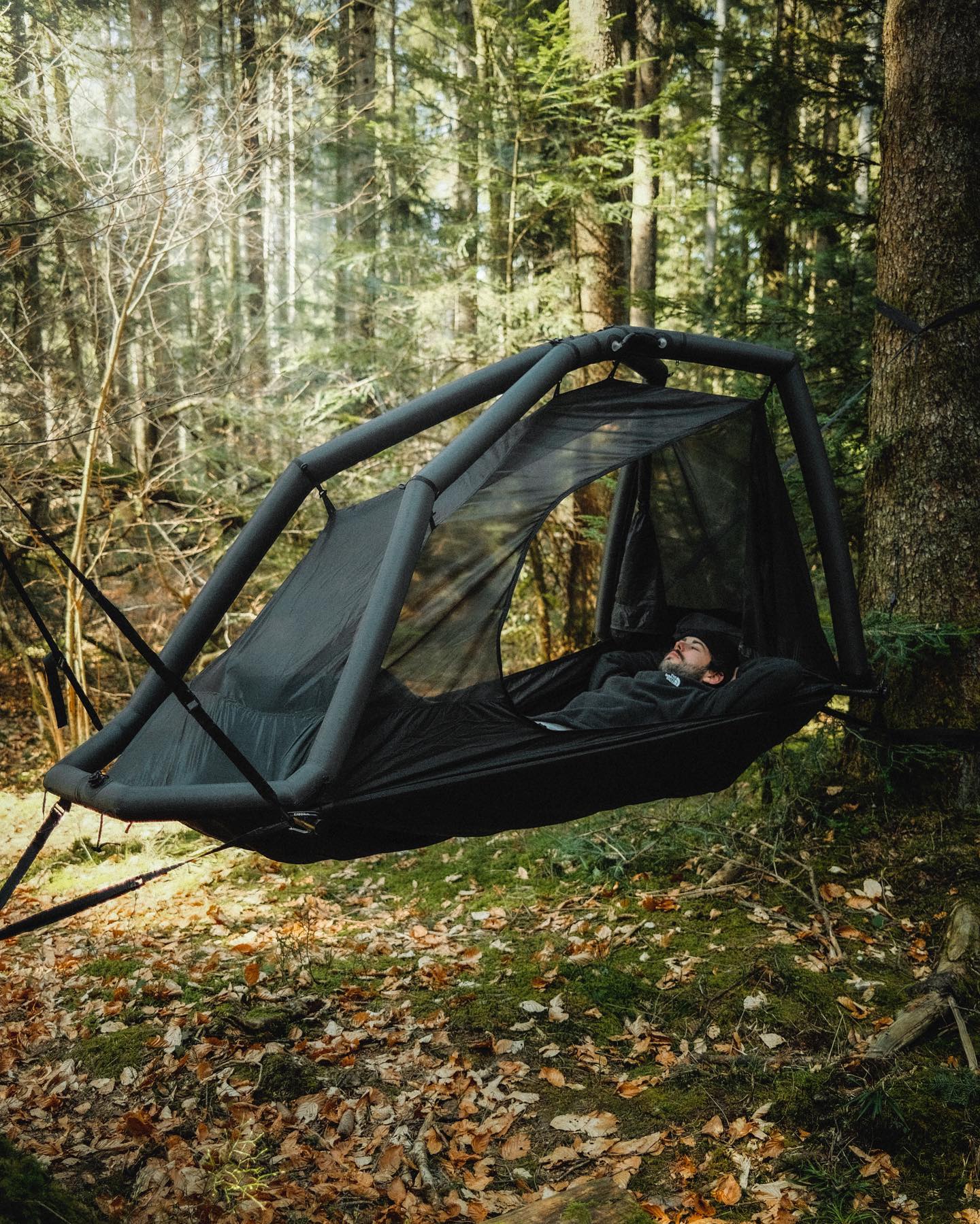 山森𝟯𝟰 ㋡ 預購EXOD MONOLITH SHELTER 單人充氣懸掛帳篷充氣吊床露營 