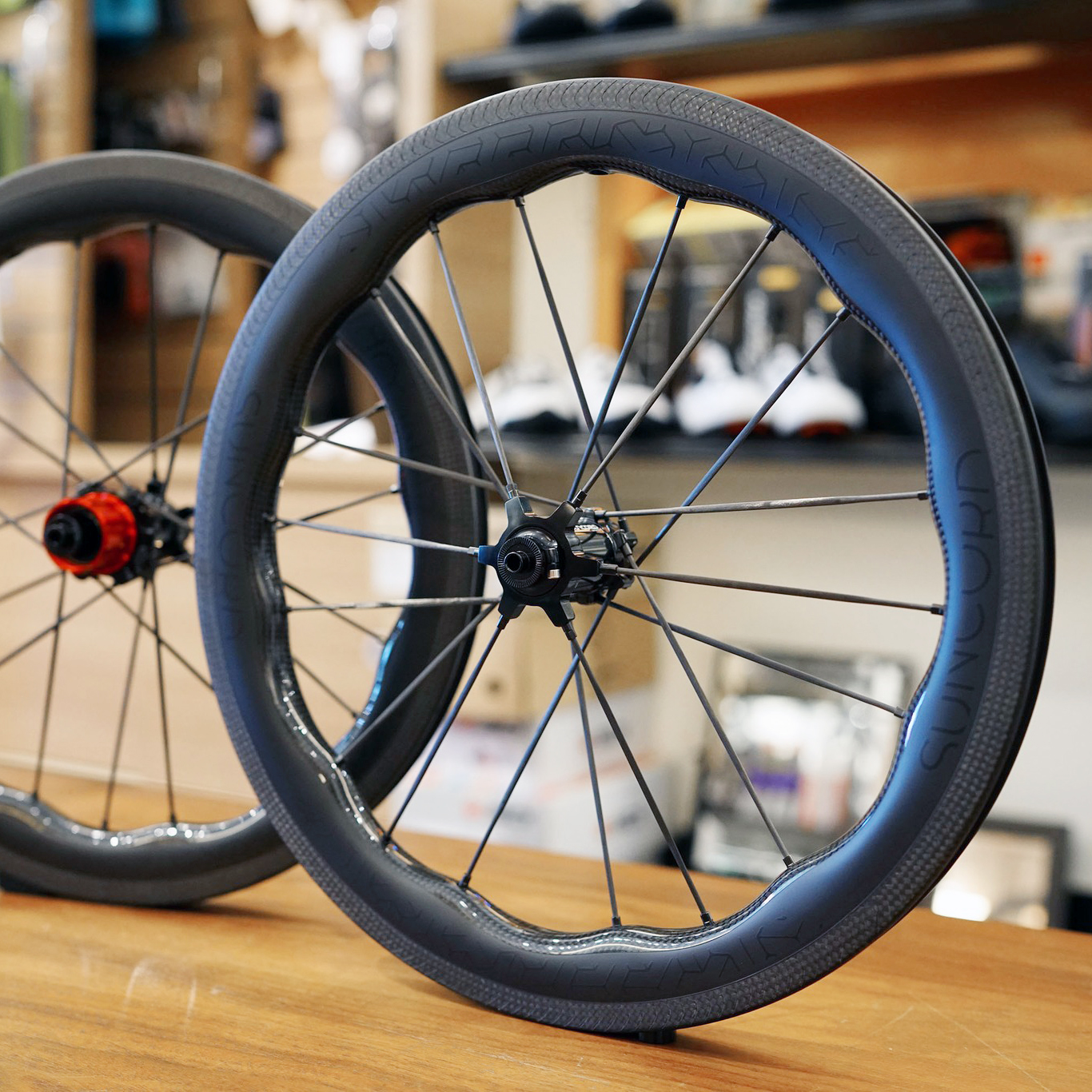 SUNCORD 碳纖波浪輪brompton Birdy 20 SUNCORD 碳纖波浪輪brompton Birdy 20