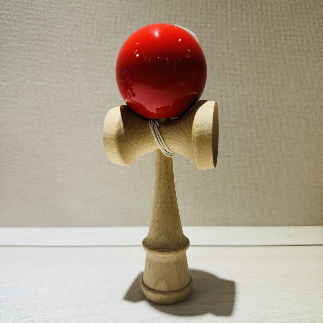 劍玉 烤漆劍玉 日本劍玉 競技型 木製劍玉 劍球 童玩 兒童玩具 陀螺 竹蜻蜓【G33005301】 | 蝦皮購物