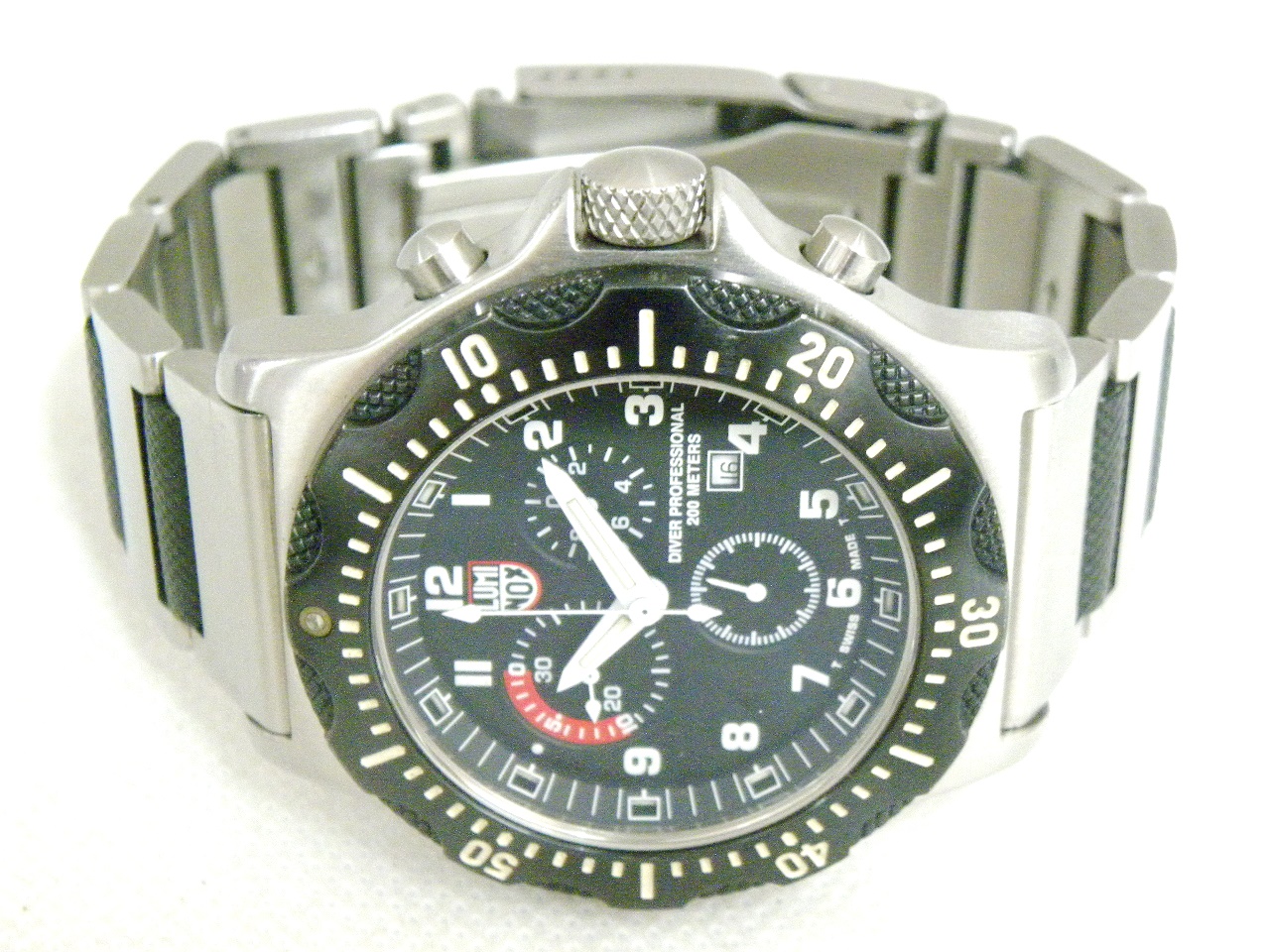 LUMINOX 8300 3