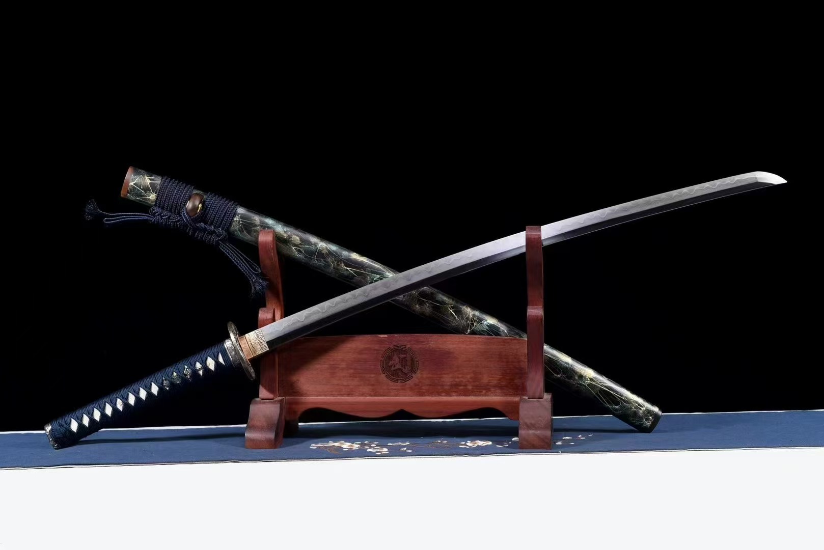 【典藏】玉鋼燒刃武士刀《孔雀翎》日式刀 肋差 居合刀 Katana 打刀 中長硬刀 東洋刀 指揮刀 大太刀 一體刀未開刃 | 蝦皮購物