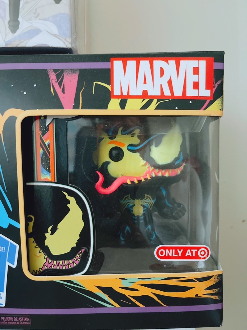 Funko POP! Marvel Venom: Anti-Venom (GiTD)(Boxlunch)(Damaged Box)[A] #401