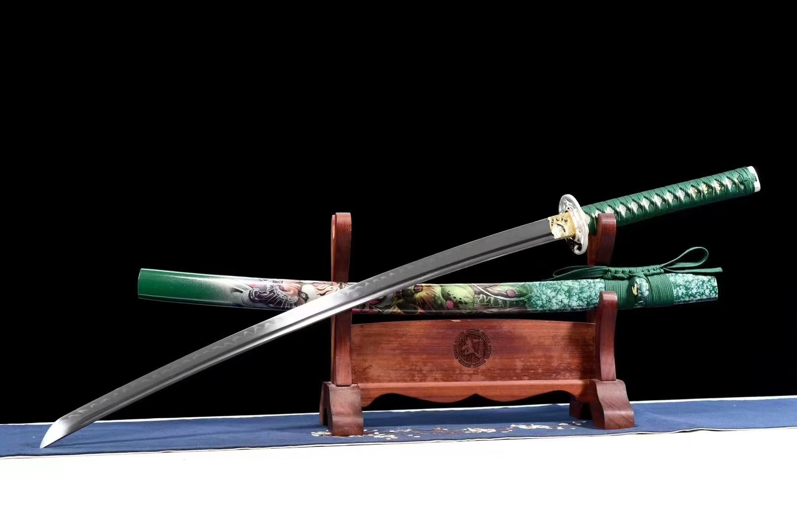 【廠家直銷】26寸T10燒刃武士刀《魔獸》日本刀 武士刀 居合刀 Katana 打刀 日式指揮刀 太刀 未開刃 | 蝦皮購物