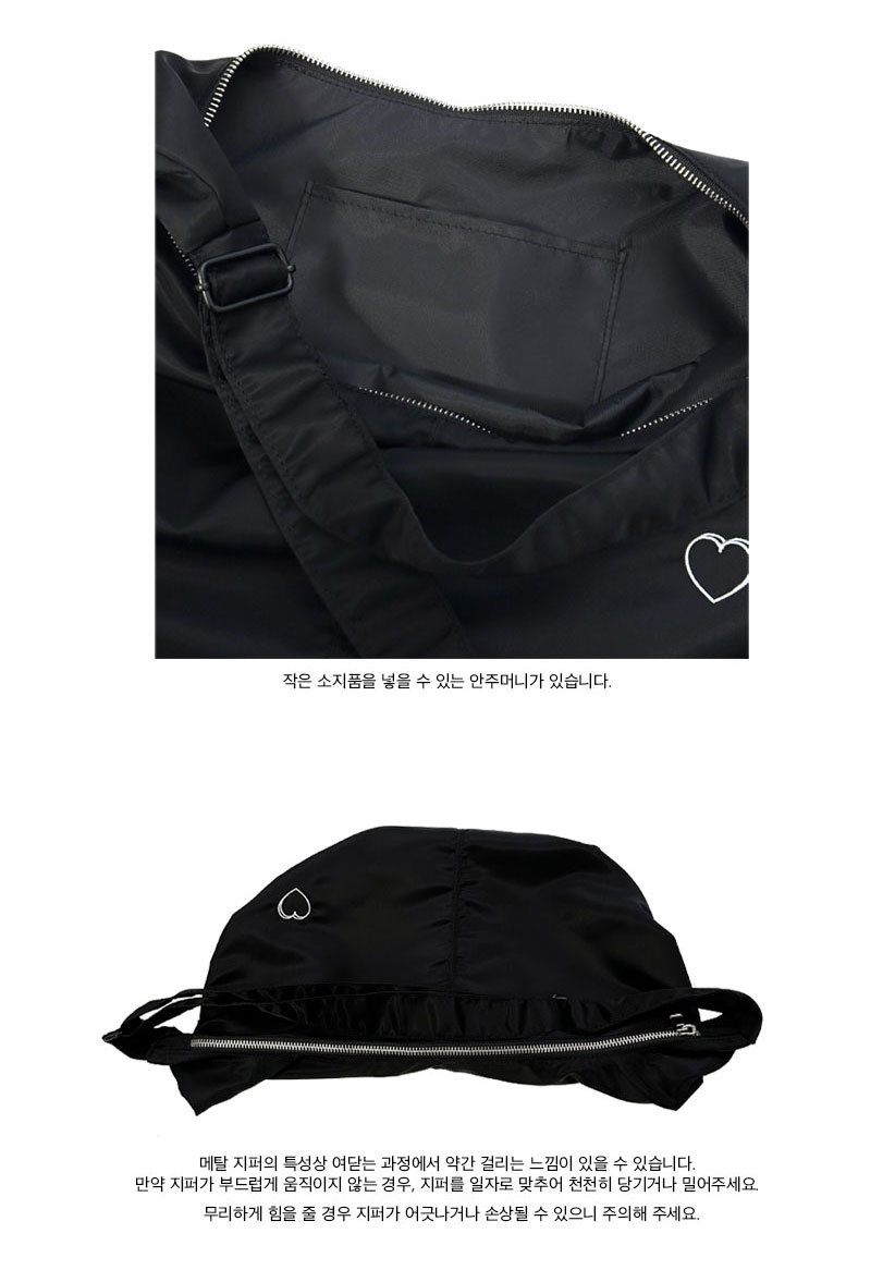 韓国かわいい 【MAZZZZY】Signature Heart Shell Bag 韓国かわいい 【MAZZZZY】Signature Heart Shell Bag 韓国