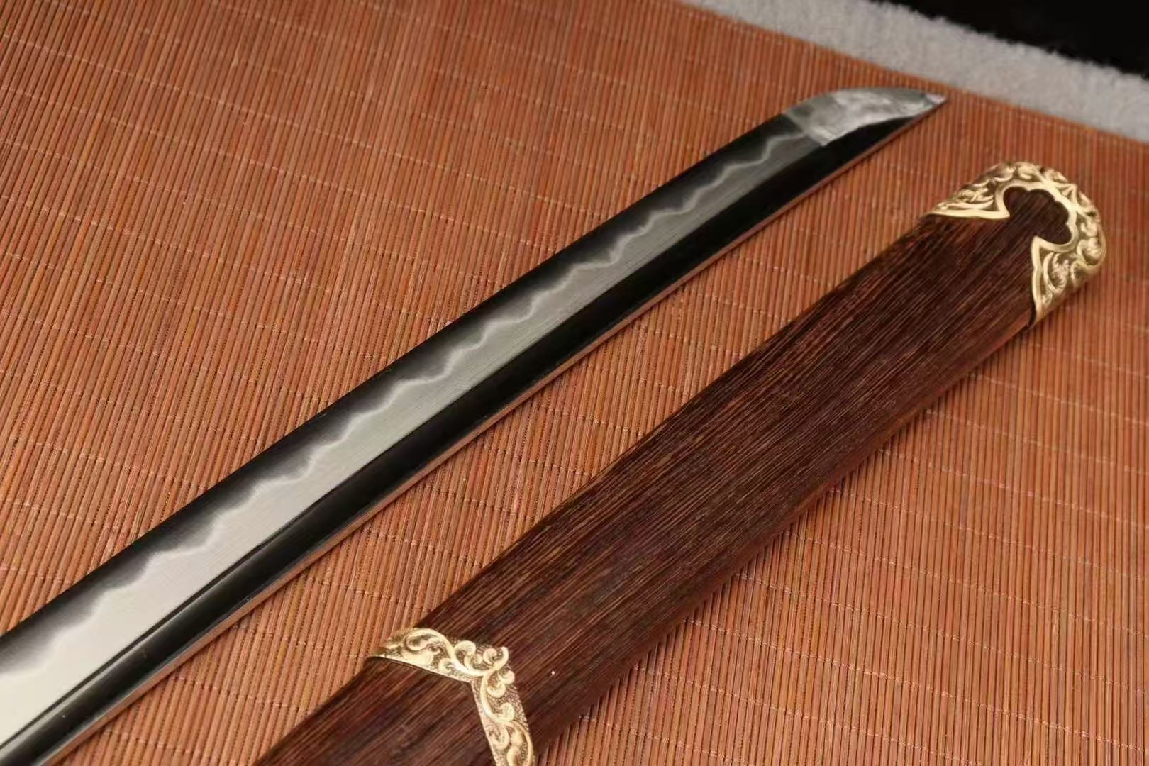 【高端系列】刃白研磨《太刀-伊鶴》武士刀 日本刀 肋差 居合刀 Katana 居合道 打刀 武士刃 日式刀 太刀 未開刃 | 蝦皮購物