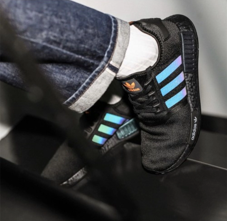 Adidas NMD R1 boost 愛迪達 三葉草 慢跑鞋 男鞋 女鞋 黑藍紅 黑白 白黑 透氣 針織 運動休閒鞋 | 蝦皮購物