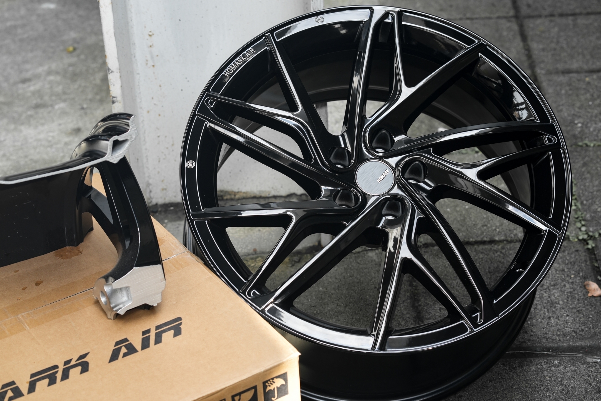 HOMARK HM01 靜音圈 降噪 技術 電動車 MODEL Y EX40 IX3 ID4 20吋鋁圈 可搭配 輪胎 | 蝦皮購物
