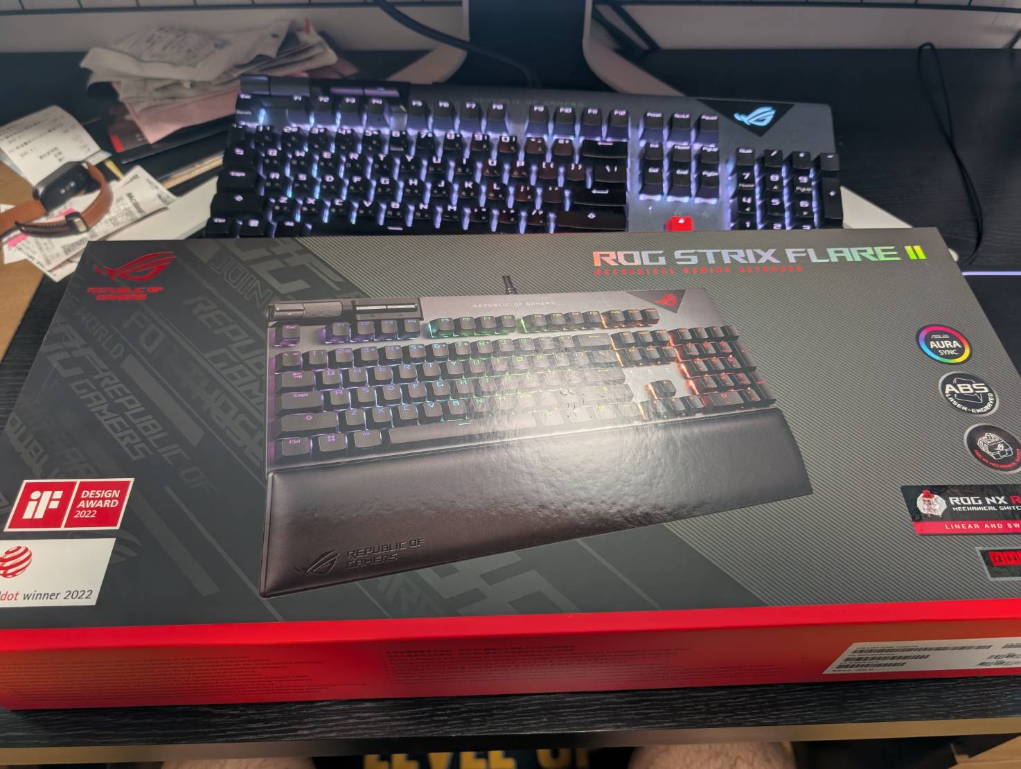 近全新 ASUS ROG Strix Flare II 紅軸電競鍵盤 盒裝手托全新 | 蝦皮購物