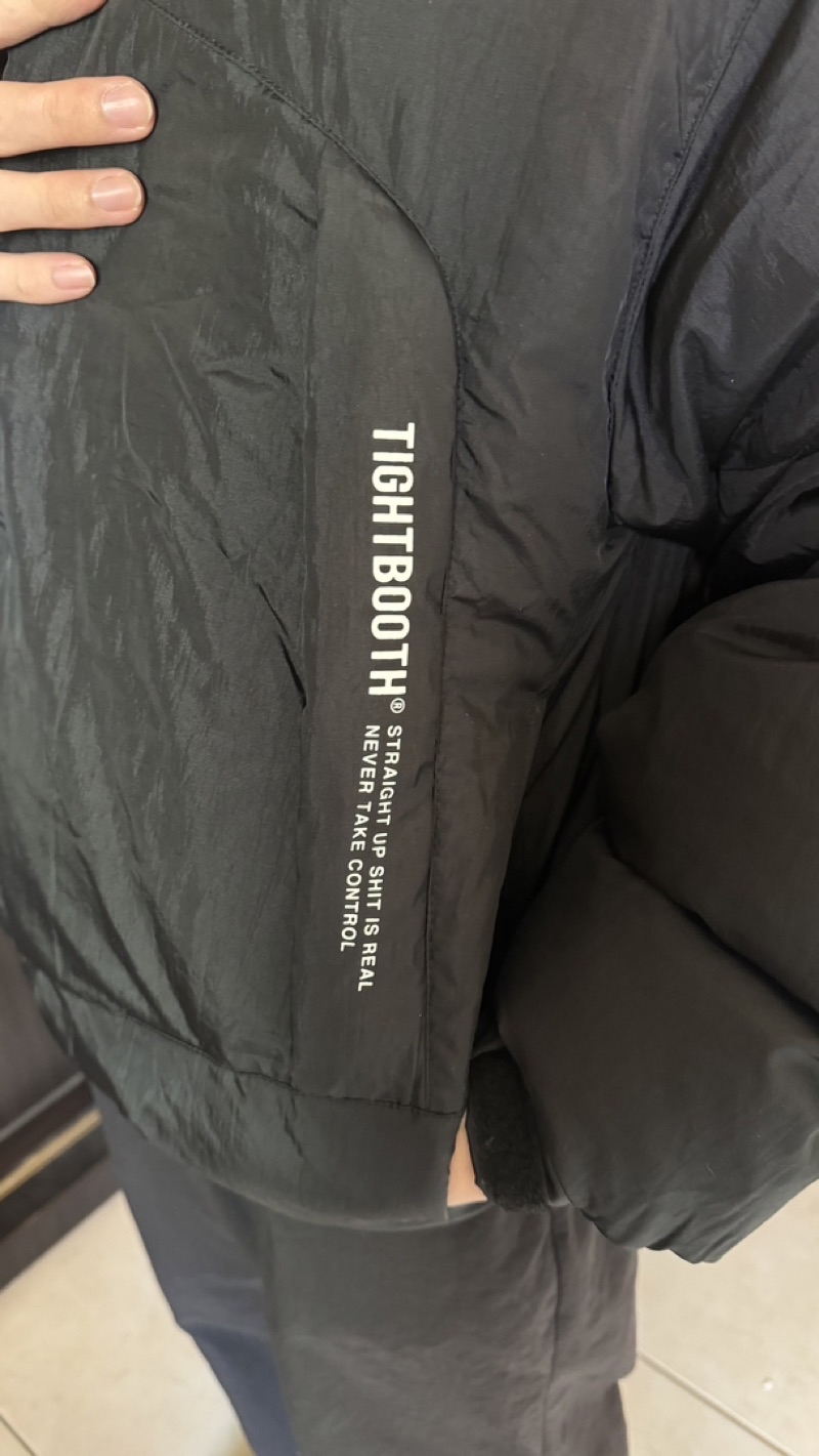 TIGHTBOOTH / PA DA DOWN JACKET / BLACK | 蝦皮購物 TIGHTBOOTH / PA DA DOWN JACKET / BLACK | 蝦皮購物