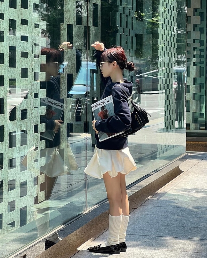 預購日系日單the toe 甜美光澤感緞面蓬蓬花苞半身裙短裙VENICE