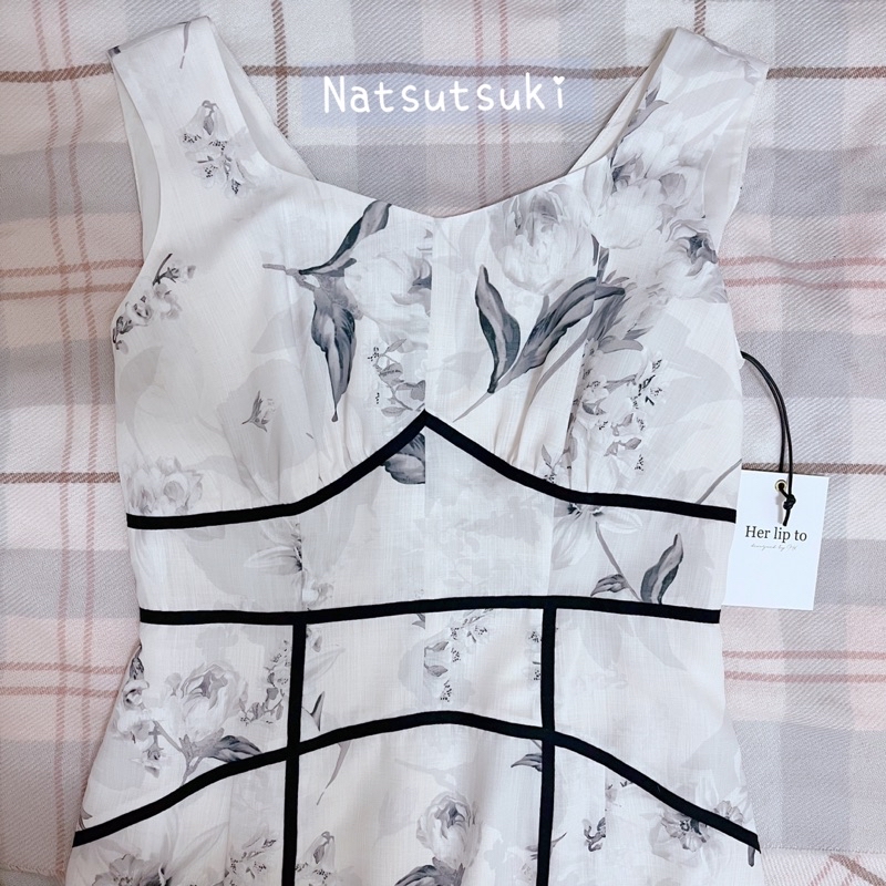 ワンピース Her lip to EndlessRomanceLongDress 全新絕版正品♡her lip to Endless Romance Long Dress | 蝦皮購物